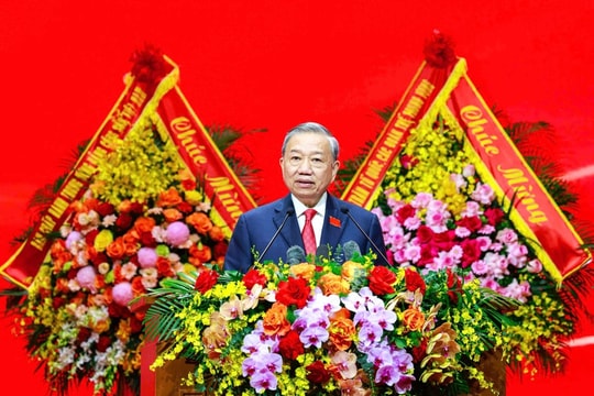 Tổng Bí thư Tô Lâm: Đảng bộ Chính phủ phải là tấm gương mẫu mực về bản lĩnh chính trị, trí tuệ, đổi mới, đạo đức công vụ