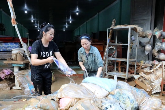 Additional 400 billion VND earmarked for flood-hit provinces’ recovery