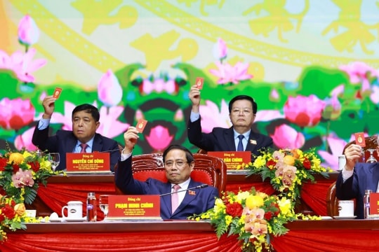 Government’s first Party Congress concludes successfully