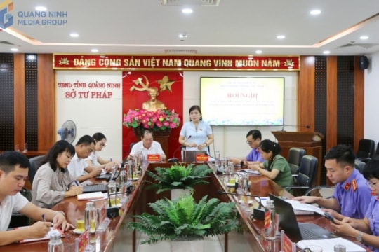 Đoàn ĐBQH tỉnh Quảng Ninh lấy ý kiến tham gia các dự án luật thuộc lĩnh vực tư pháp
