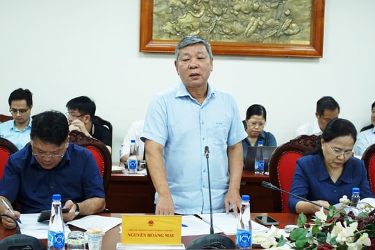 Thẩm tra sơ bộ dự thảo Nghị quyết về một số cơ chế, chính sách đột phá cho bảo vệ, chăm sóc sức khỏe nhân dân