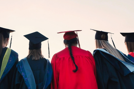 Anh: Đại học chất lượng giảng dạy kém sẽ buộc phải giảm học phí