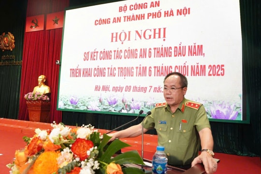 Công an Hà Nội tăng cường bám cơ sở, giữ vững bình yên từ gốc