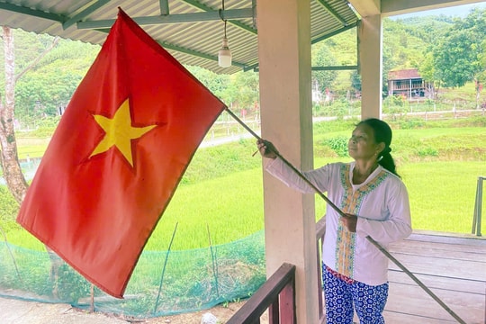 Những nữ đảng viên “giữ lửa” giữa đại ngàn