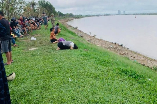 Nghệ An: Vẫn chưa tìm thấy 3 bố con nghi nhảy cầu Bến Thủy tự tử