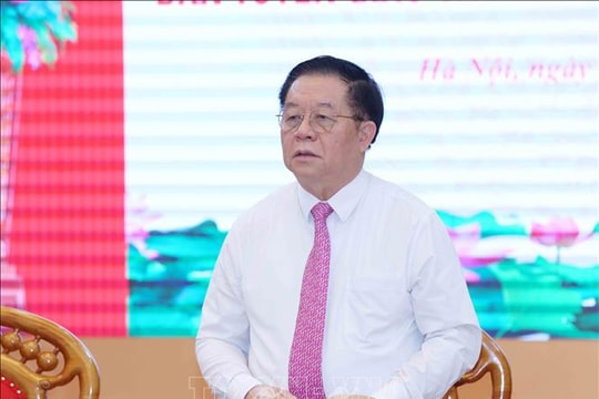 Gặp mặt các thế hệ lãnh đạo Ban Tuyên giáo và Dân vận Trung ương