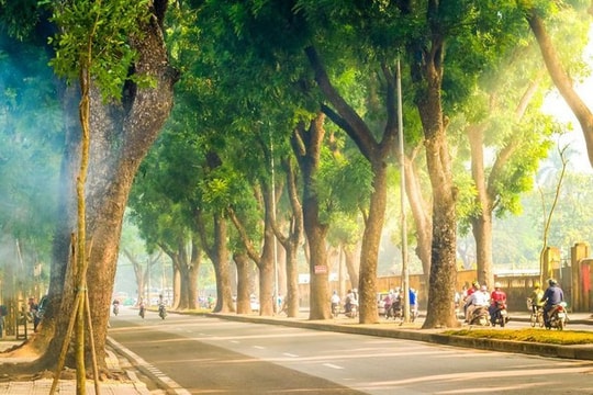 Dự báo thời tiết ngày 12/6: Nắng nóng quay trở lại miền Bắc