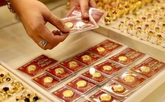 Vietnam weighs establishment of gold exchange to ensure market stability
