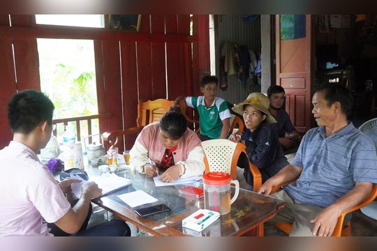 Bài cuối: Gặp trưởng bản mang họ Bác Hồ