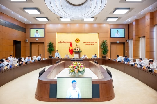 Quy định cụ thể chính sách ưu tiên đầu tư phát triển cơ sở y tế tại vùng sâu, vùng xa, vùng dân tộc thiểu số