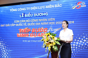 Phụ nữ EVNNPC – Bản lĩnh, sáng tạo, thắp sáng niềm tin