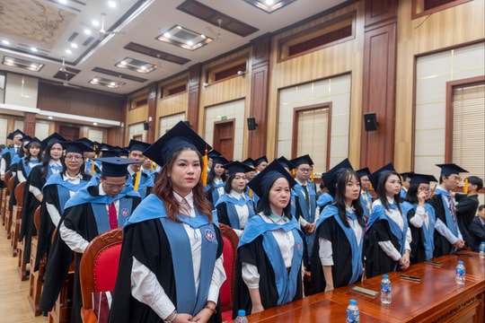 Đại học Kinh tế Quốc dân khai giảng và trao bằng tiến sĩ năm 2025