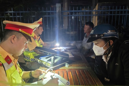 Công an tỉnh Quảng Trị triển khai 8 tổ công tác xử lý vi phạm nồng độ cồn