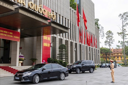 CSGT Hà Nội triển khai phương án bảo đảm TTATGT phục vụ Kỳ họp lần thứ 10 Quốc hội Khóa XV