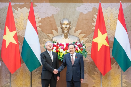 Tăng cường tin cậy chính trị, làm nền tảng thúc đẩy và mở rộng hợp tác Việt Nam - Hungary trên mọi lĩnh vực