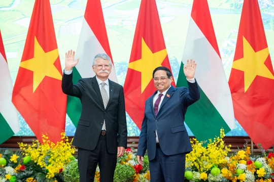 Thủ tướng Phạm Minh Chính hội kiến Chủ tịch Quốc hội Hungary
