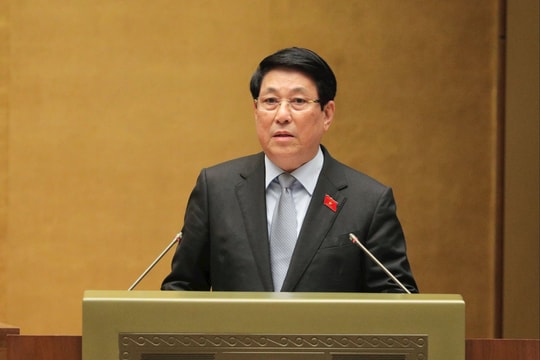 Chủ tịch nước Lương Cường trình bày Báo cáo công tác nhiệm kỳ 2021 - 2026 của Chủ tịch nước