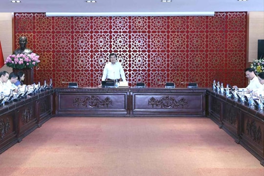 Lãnh đạo Văn phòng Quốc hội làm việc với Văn phòng Đoàn đại biểu Quốc hội và HĐND các địa phương