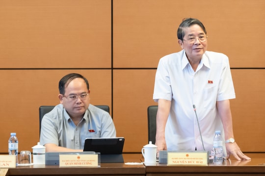 21/10/2025: PCTQH Nguyễn Đức Hải phát biểu tại tổ 16