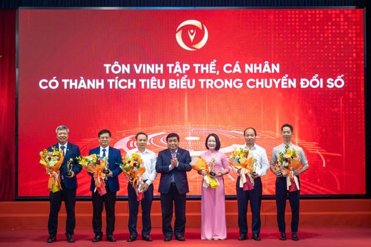 Hà Nội lần đầu tiên dẫn đầu cả nước về chuyển đổi số