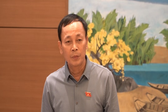 Cần đầu tư hạ tầng vùng khó khăn, thúc đẩy chuyển đổi số toàn diện