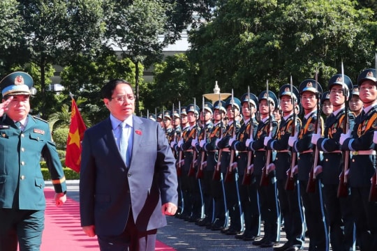 PM urges Air Defence – Air Force to build revolutionary, elite, modern unit