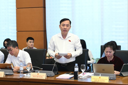 Phát biểu của đại biểu Đào Chí Nghĩa (TP Cần Thơ) tại tổ 11, sáng 21/10/2025