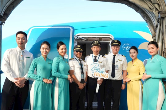 “Bay nhẹ tới Hà Nội”: Kết nối vẻ đẹp mùa thu Thủ đô với thông điệp xanh cùng Vietnam Airlines