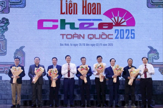 Quyết tâm đổi mới, thích ứng và hội nhập của nghệ thuật chèo