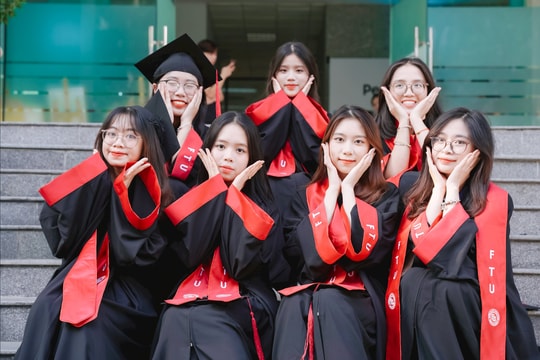 Bài học quốc tế và giải pháp đột phá cho giáo dục đại học Việt Nam theo tinh thần Nghị quyết 71/TW