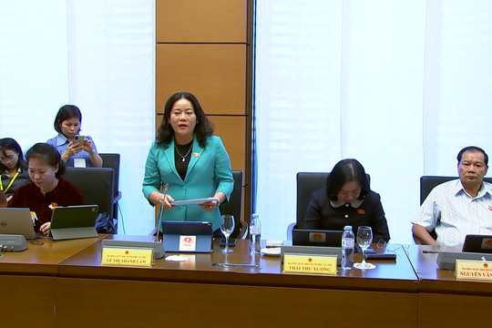 Phát biểu của đại biểu Lê Thị Thanh Lam (TP Cần Thơ) tại tổ 11, sáng 21/10/2025