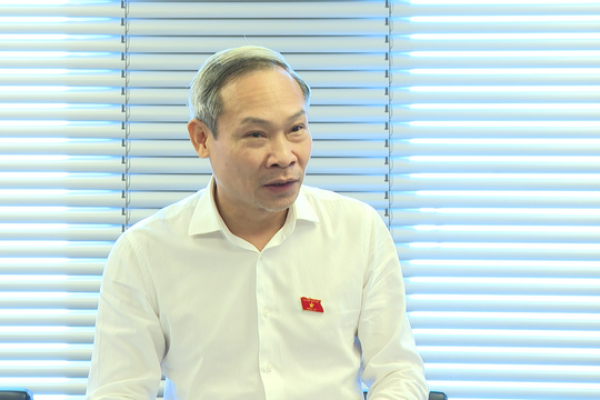 ĐBQH Phan Đức Hiếu (Hưng Yên) phát biểu tại tổ 9, ngày 21/10/2025