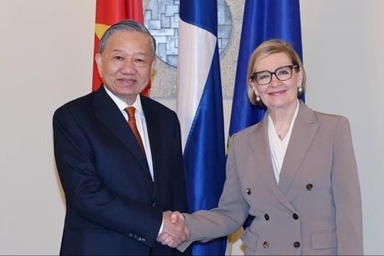 Tổng Bí thư Tô Lâm hội kiến Phó Chủ tịch thứ nhất Quốc hội Phần Lan Paula Risikko