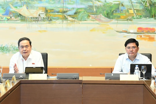 Khuyến khích đầu tư tư nhân và mô hình hợp tác công tư