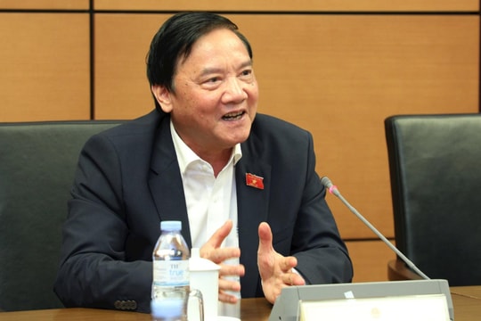 Sáng 23/10/2025: Thảo luận tổ 9 (TP. Hải Phòng và Hưng Yên)