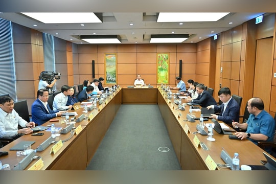 Giải quyết vấn đề phá sản như thế nào mới là "cái gốc"