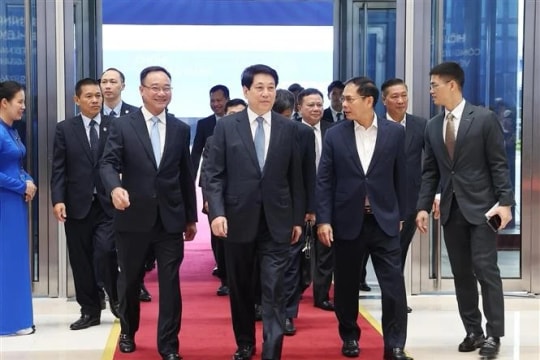 State leader inspects rehearsal for UN Convention against Cybercrime signing ceremony