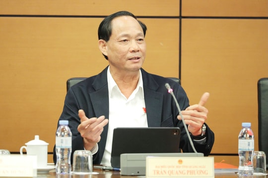 Cần giải pháp đột phá để duy trì mức sinh thay thế