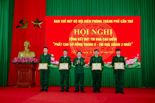 TP. Cần Thơ: Tổng kết phong trào “Phất cờ hồng Tháng Tám, Thi đua giành 3 nhất”