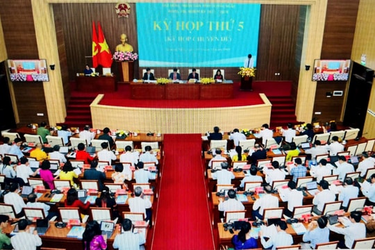 HĐND tỉnh Quảng Ngãi thông qua 12 nghị quyết quan trọng