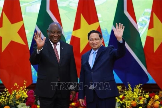 South African President concludes successful state visit to Vietnam