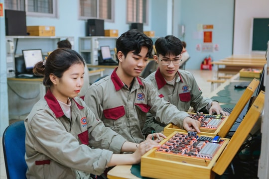 Giáo dục nghề nghiệp theo tinh thần Nghị quyết 71-NQ/TW: Đổi mới từ cơ chế đến đào tạo