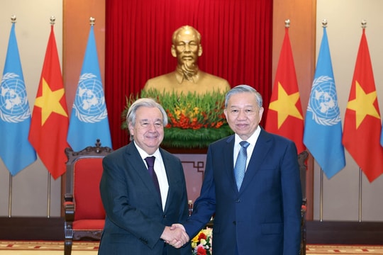 Party chief welcomes UN Secretary-General in Hanoi