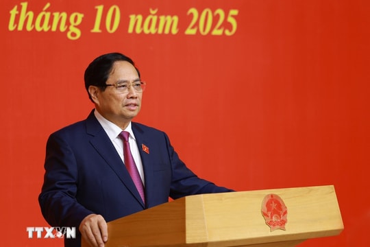 Thủ tướng Phạm Minh Chính trao Quyết định bổ nhiệm 2 Phó Thủ tướng và 3 Bộ trưởng