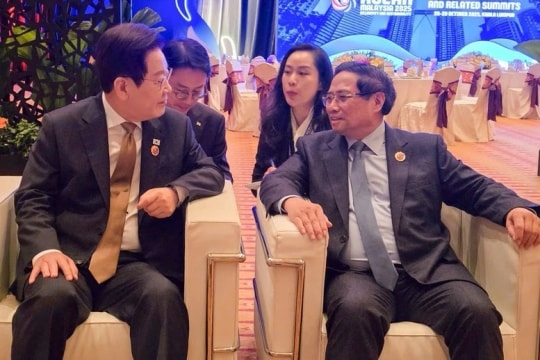 Vietnamese PM meets with leaders of RoK, Indonesia, New Zealand, IMF
