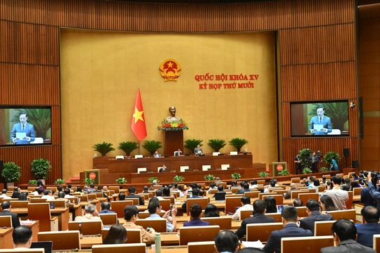 Sáng 27/10/2025, Quốc hội Thảo luận ở hội trường