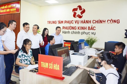 Ổn định bộ máy, nâng cao chất lượng phục vụ người dân