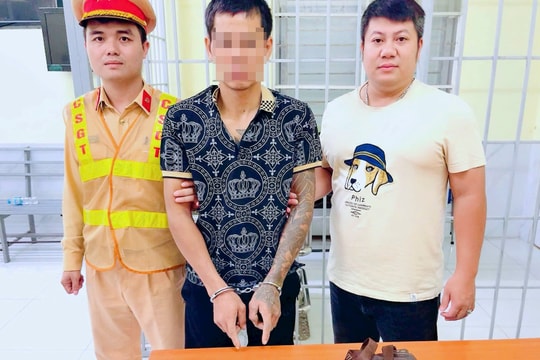 CSGT Hà Nội phát hiện đối tượng tàng trữ ma túy trong quá trình tuần tra