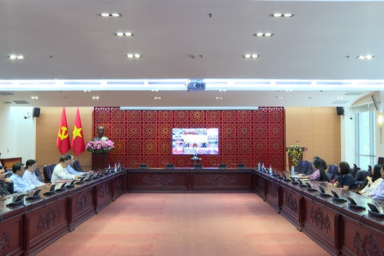 Hội nghị tập huấn triển khai ứng dụng “Sổ tay đảng viên điện tử”