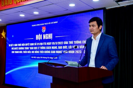 Chú trọng giáo dục lý tưởng cách mạng, đạo đức, lối sống văn hoá cho thanh niên, thiếu niên, nhi đồng